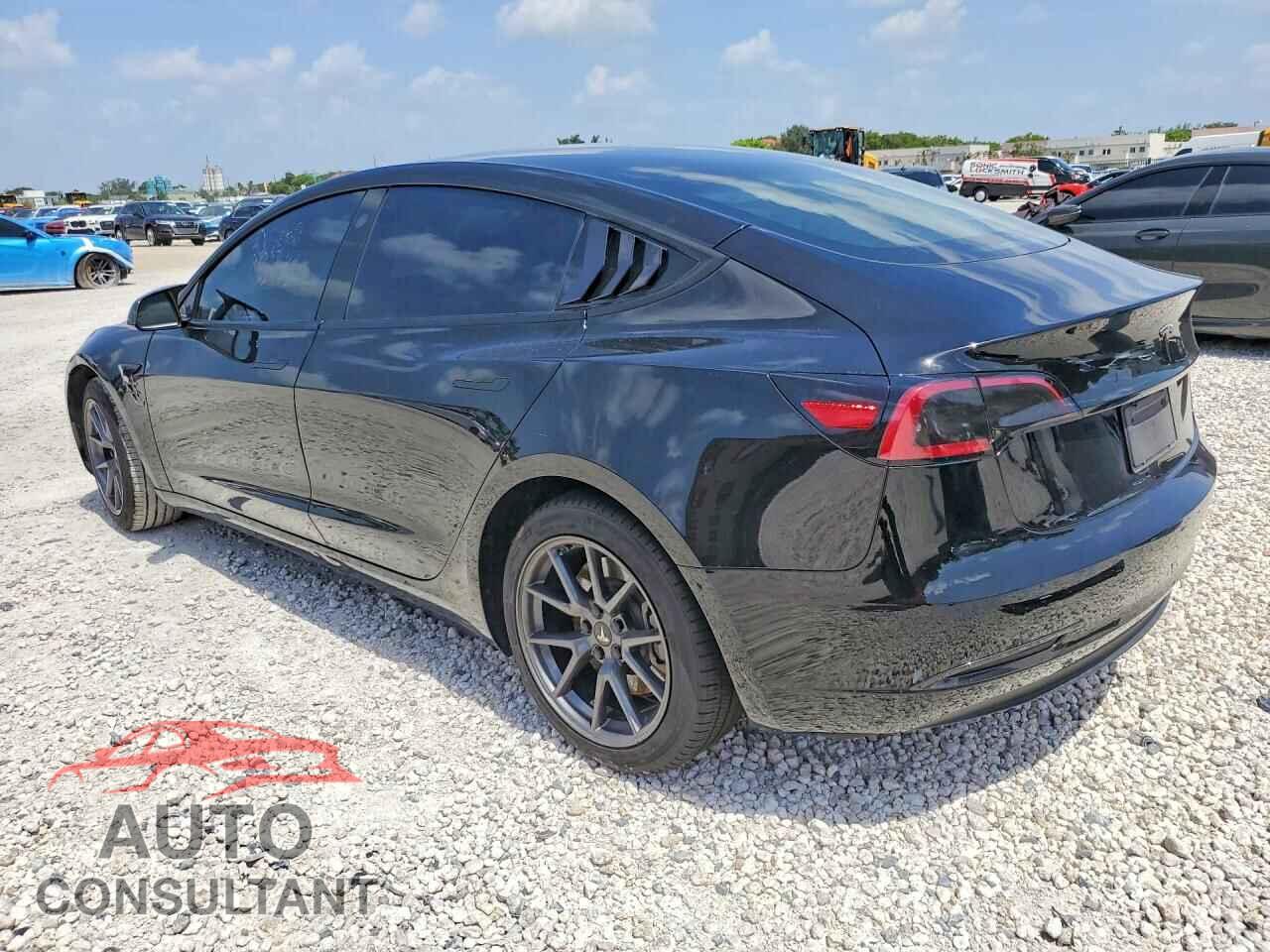 TESLA MODEL 3 2023 - 5YJ3E1EA3PF461758
