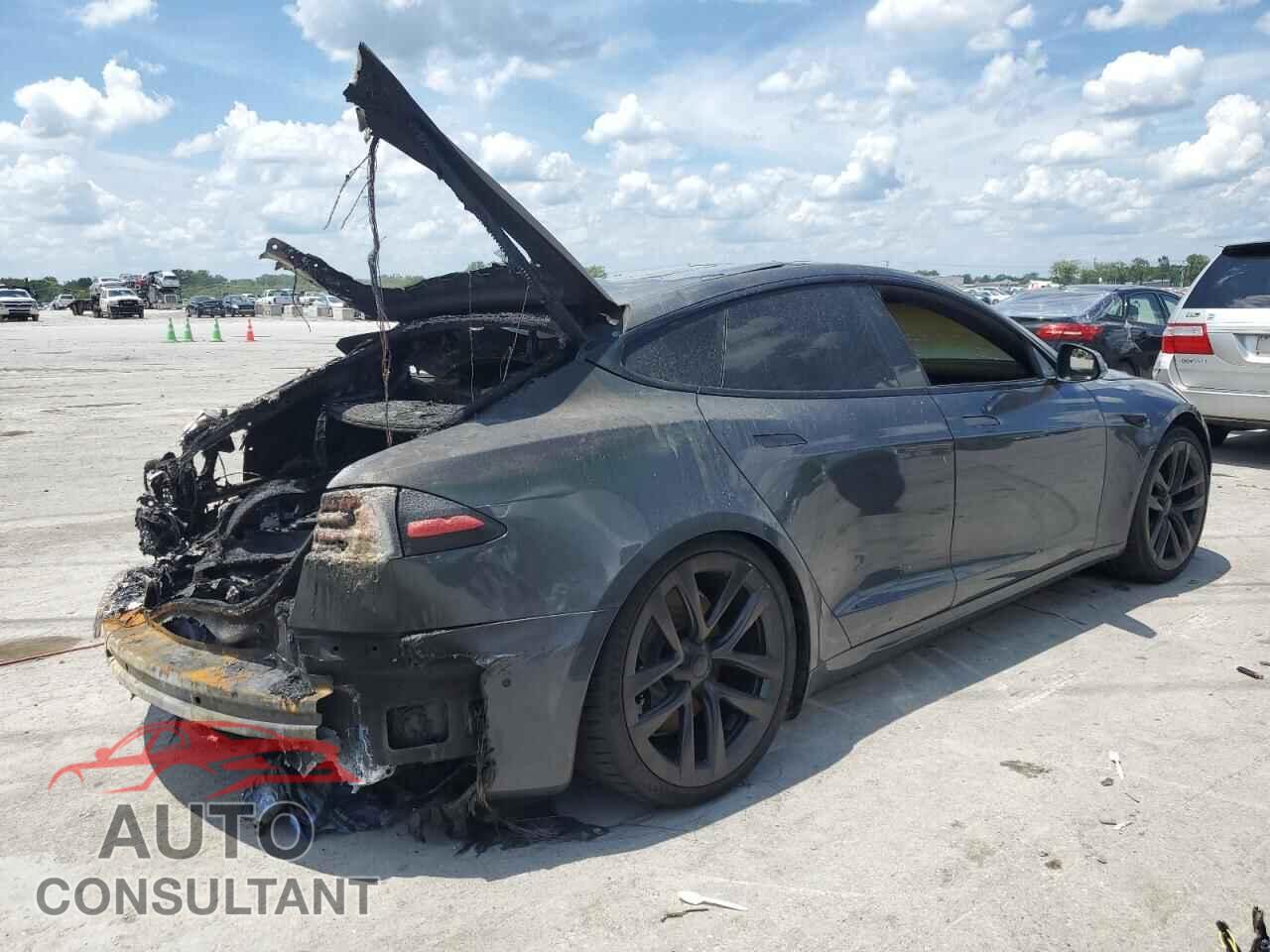 TESLA MODEL S 2022 - 5YJSA1E66NF480577