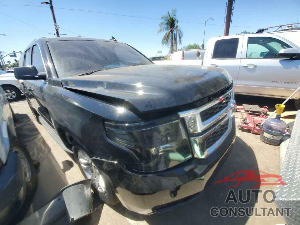 CHEVROLET SUBURBAN 2018 - 1GNSCHKC4JR365615