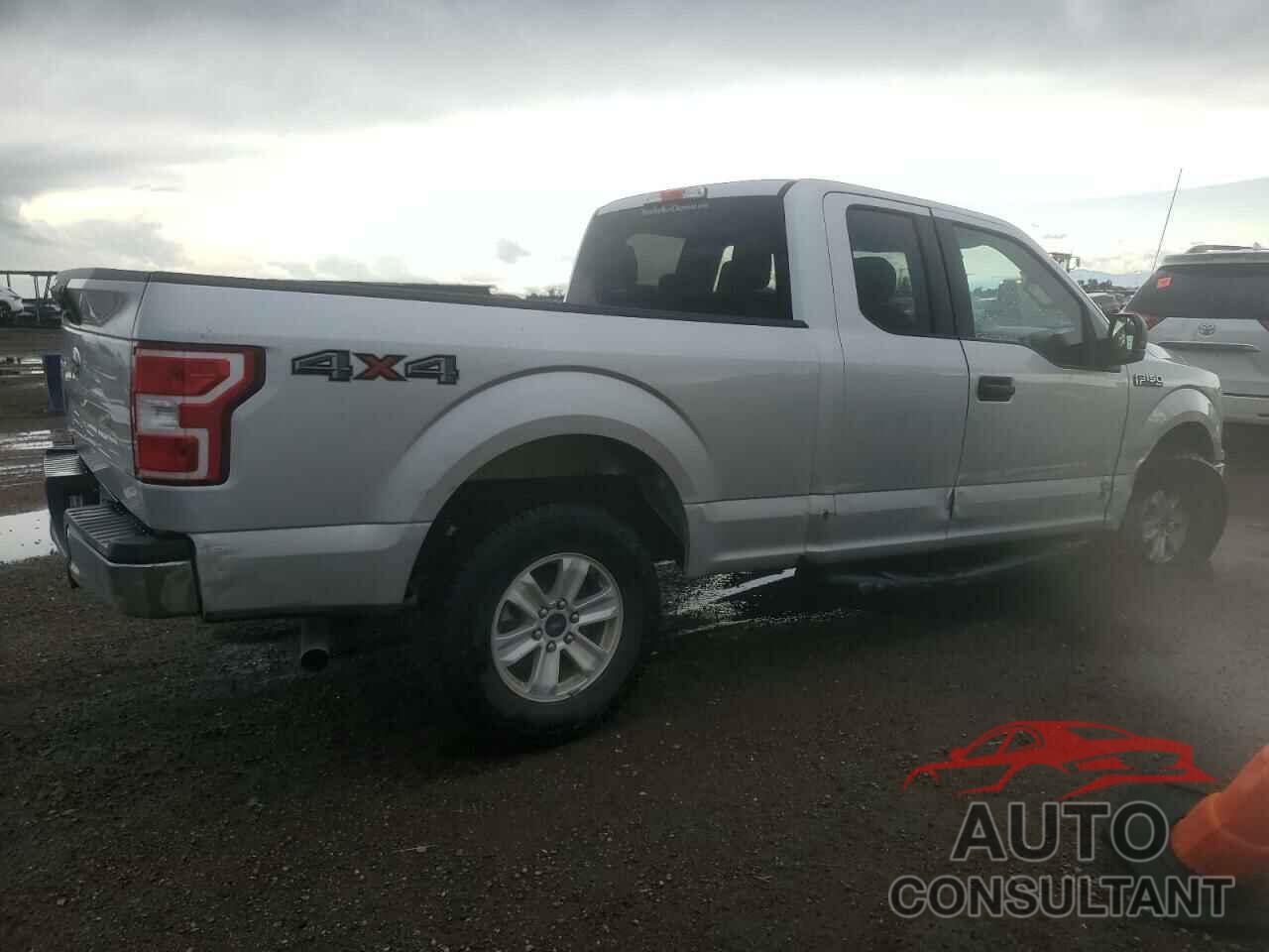 FORD F-150 2018 - 1FTFX1E57JKG10807
