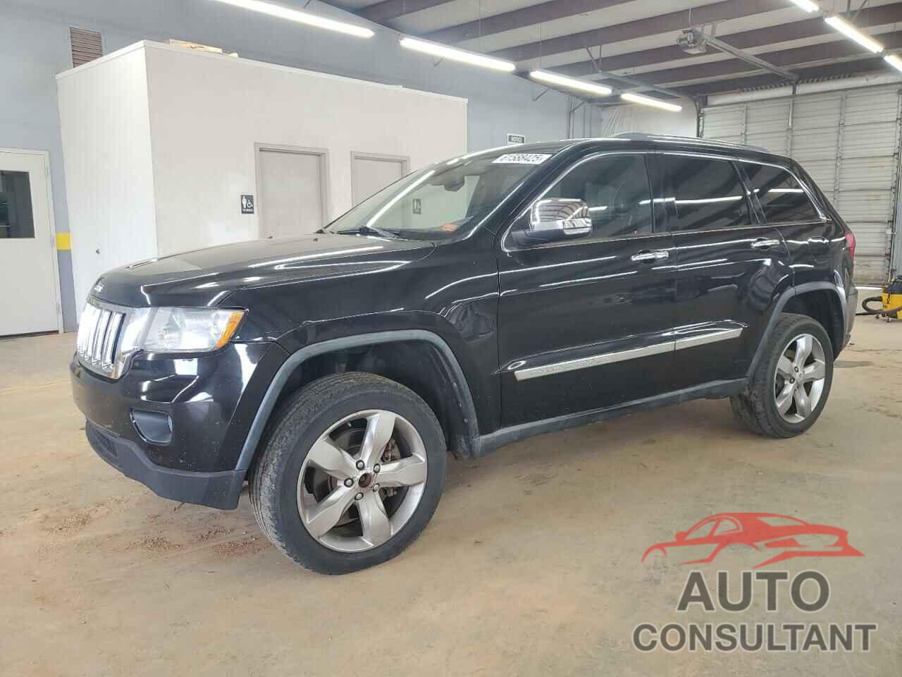 JEEP GRAND CHER 2011 - 1J4RR6GT3BC690404