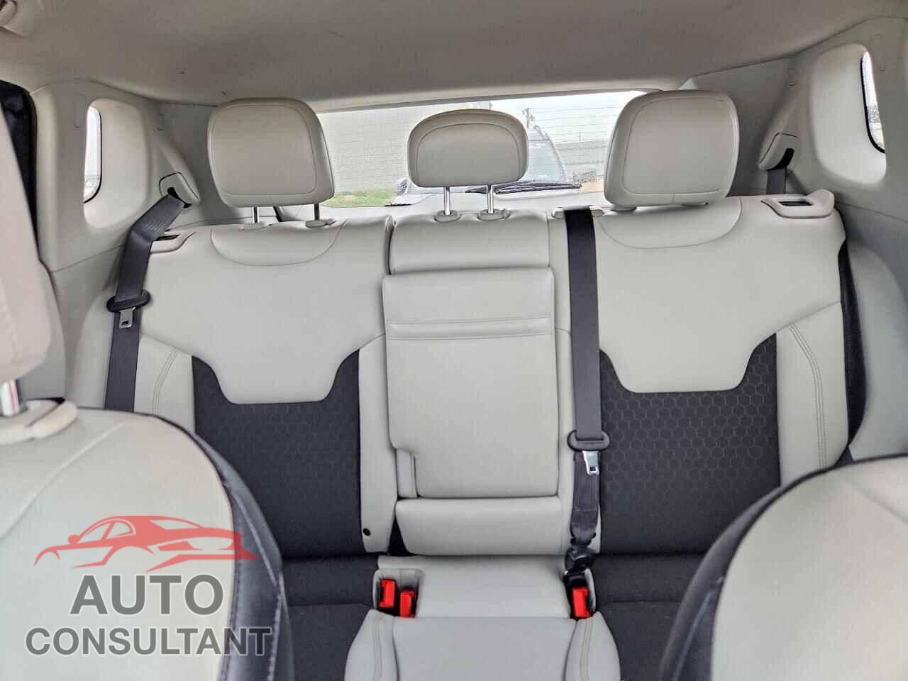 JEEP COMPASS 2017 - 3C4NJCBB5HT643008