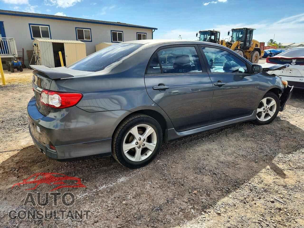 TOYOTA COROLLA 2013 - 2T1BU4EE3DC972566