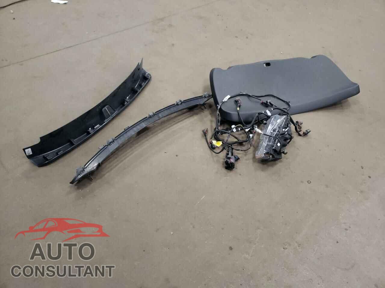 TESLA MODEL 3 2022 - 5YJ3E1EB0NF197999