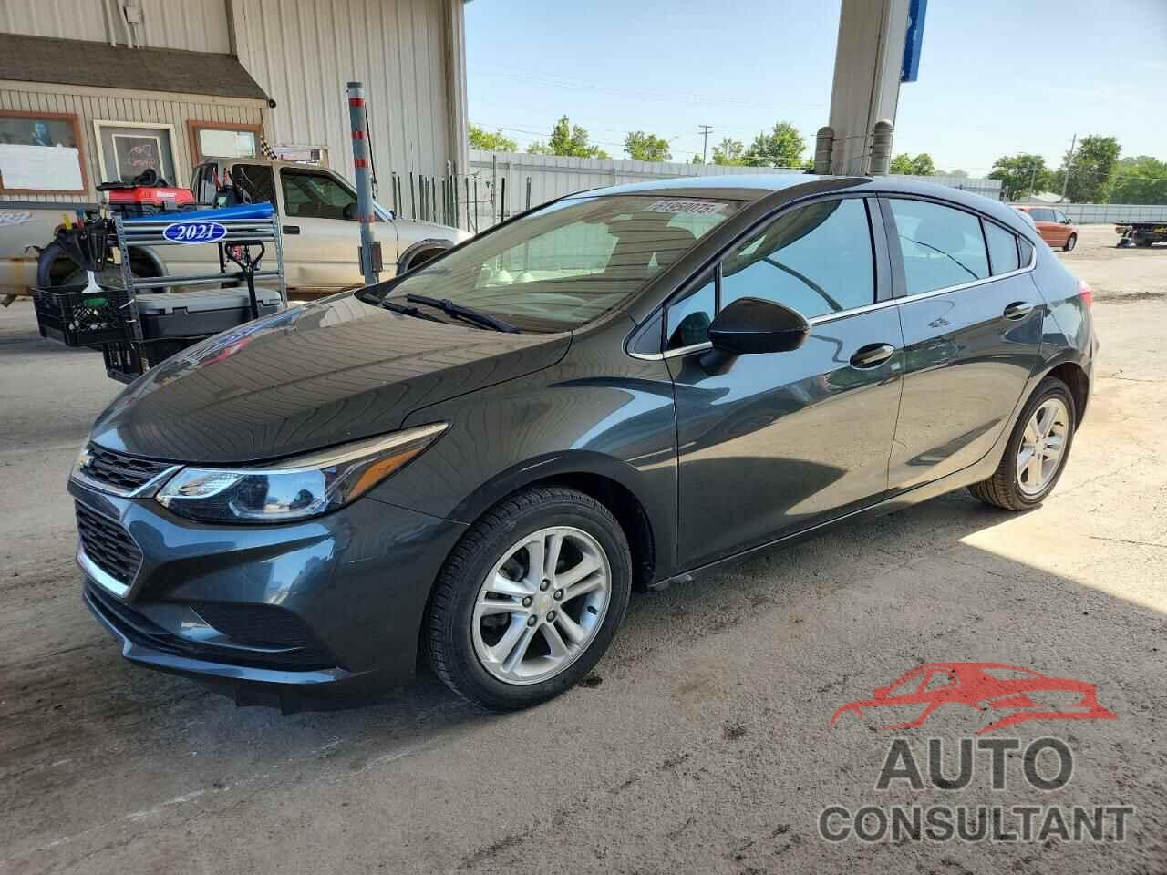 CHEVROLET CRUZE 2018 - 3G1BE6SM1JS590399