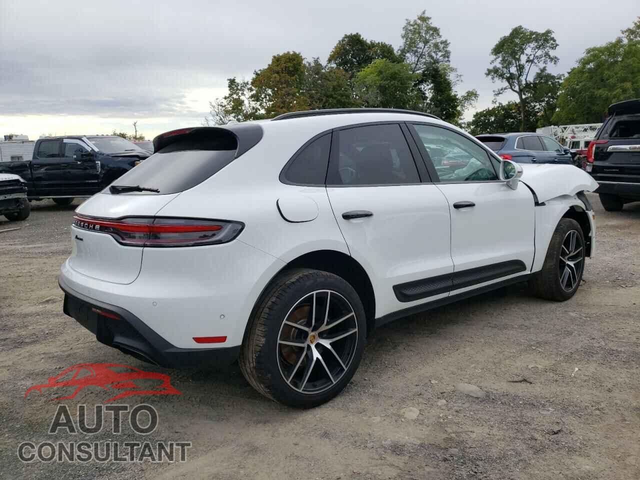 PORSCHE MACAN 2022 - WP1AA2A55NLB01661