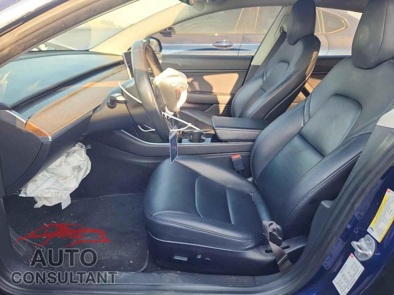 TESLA MODEL 3 2018 - 5YJ3E1EA9JF102597