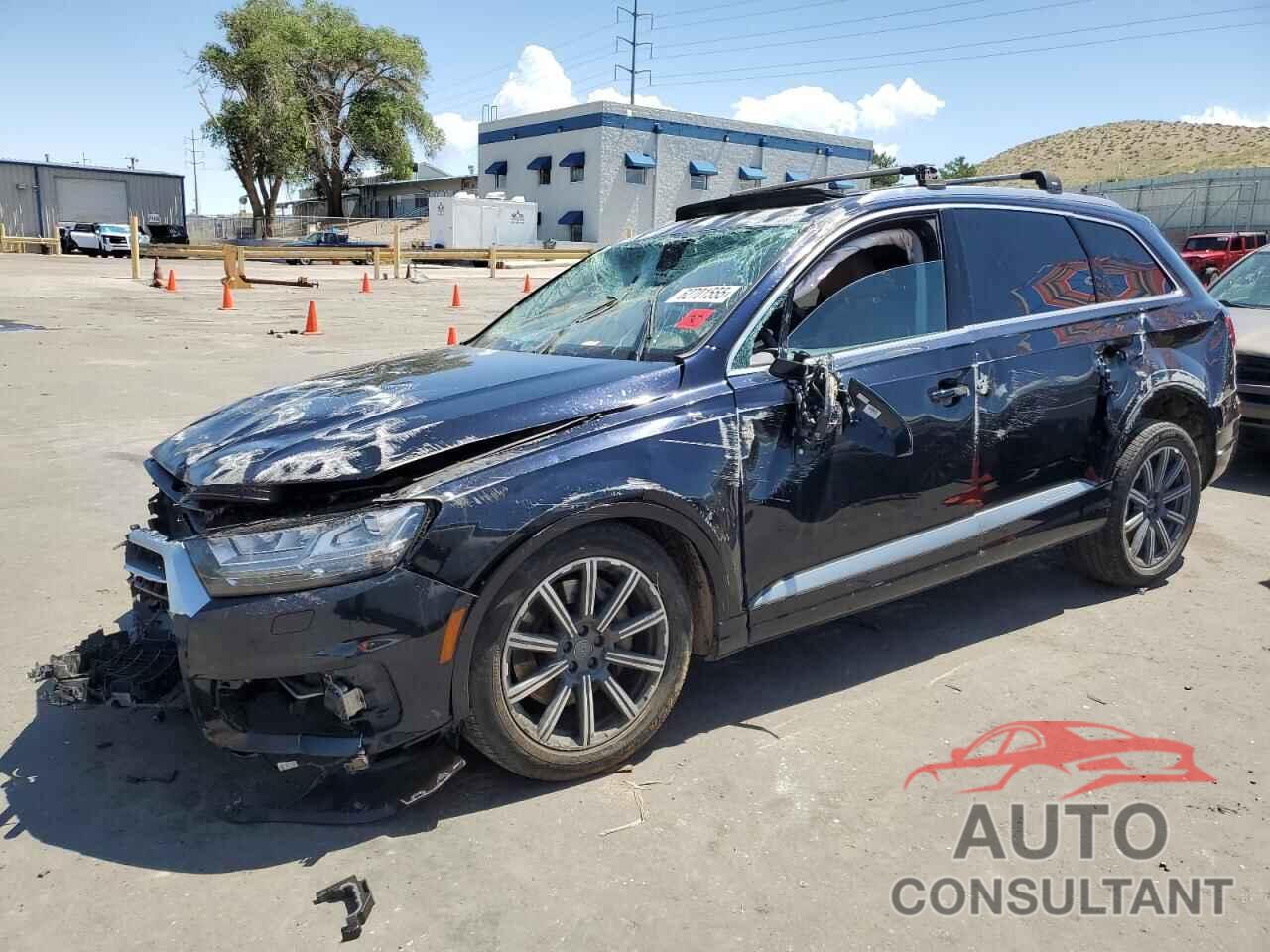 AUDI Q7 2018 - WA1LHAF74JD009644