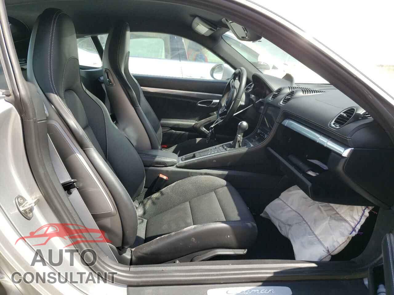 PORSCHE CAYMAN 2019 - WP0AA2A86KS260136