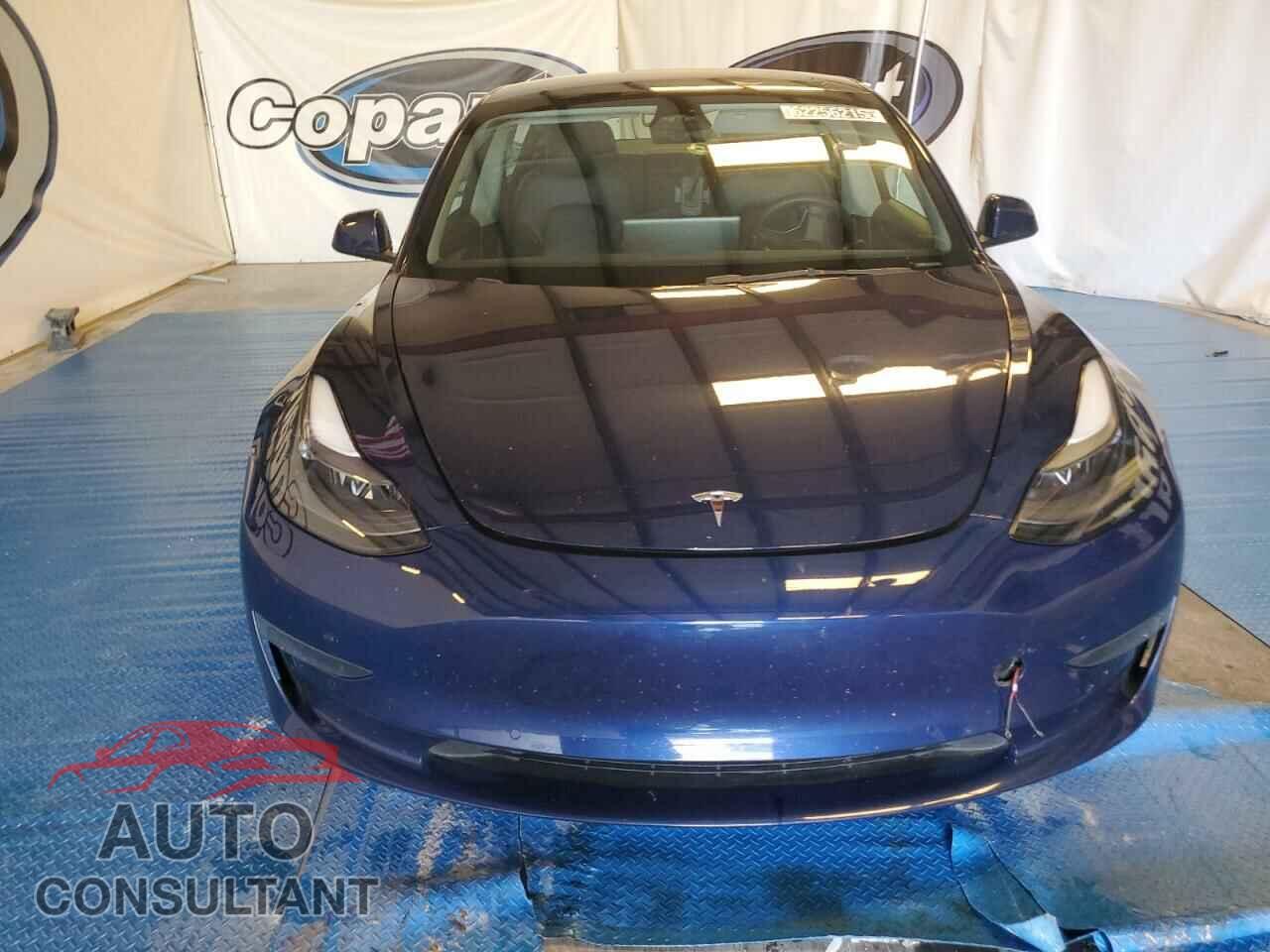 TESLA MODEL 3 2022 - 5YJ3E1EA5NF371900