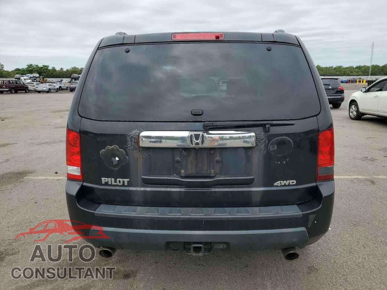 HONDA PILOT 2011 - 5FNYF4H60BB049012