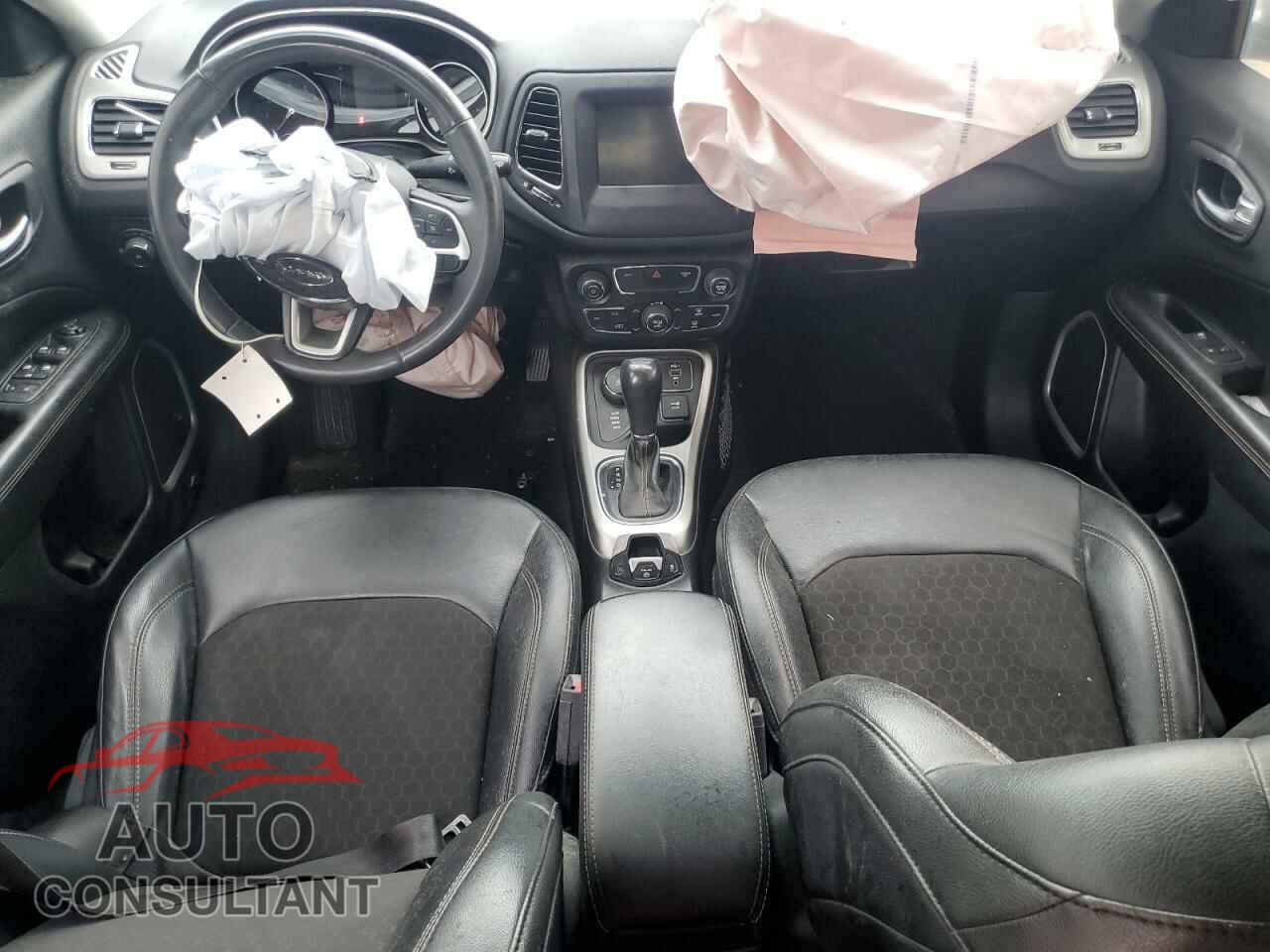 JEEP COMPASS 2021 - 3C4NJDBB9MT537113