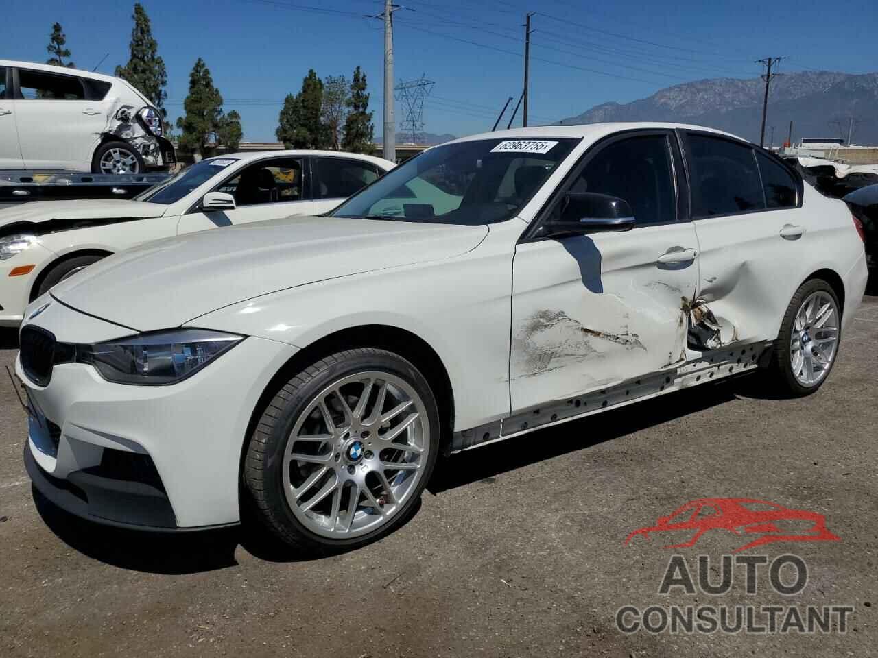 BMW 3 SERIES 2012 - WBA3A5G56CNP17645