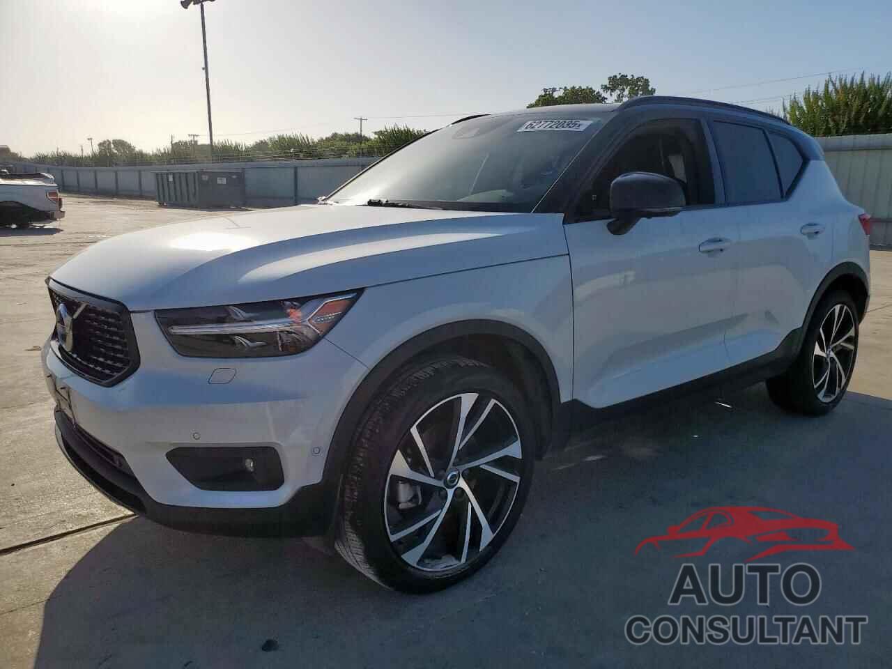 VOLVO XC40 2019 - YV4162UM3K2120035