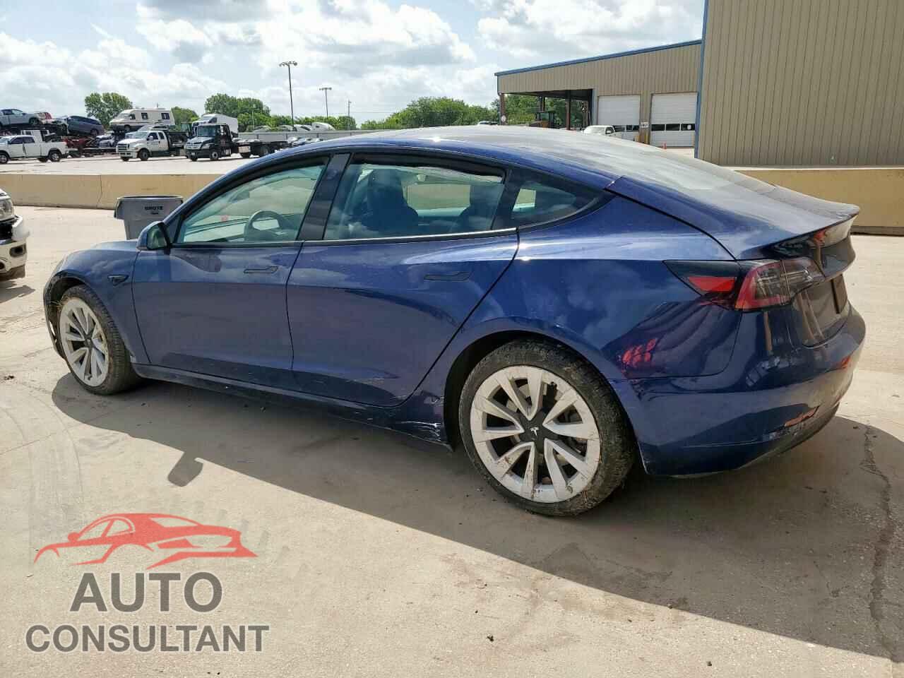 TESLA MODEL 3 2023 - 5YJ3E1EA5PF449675