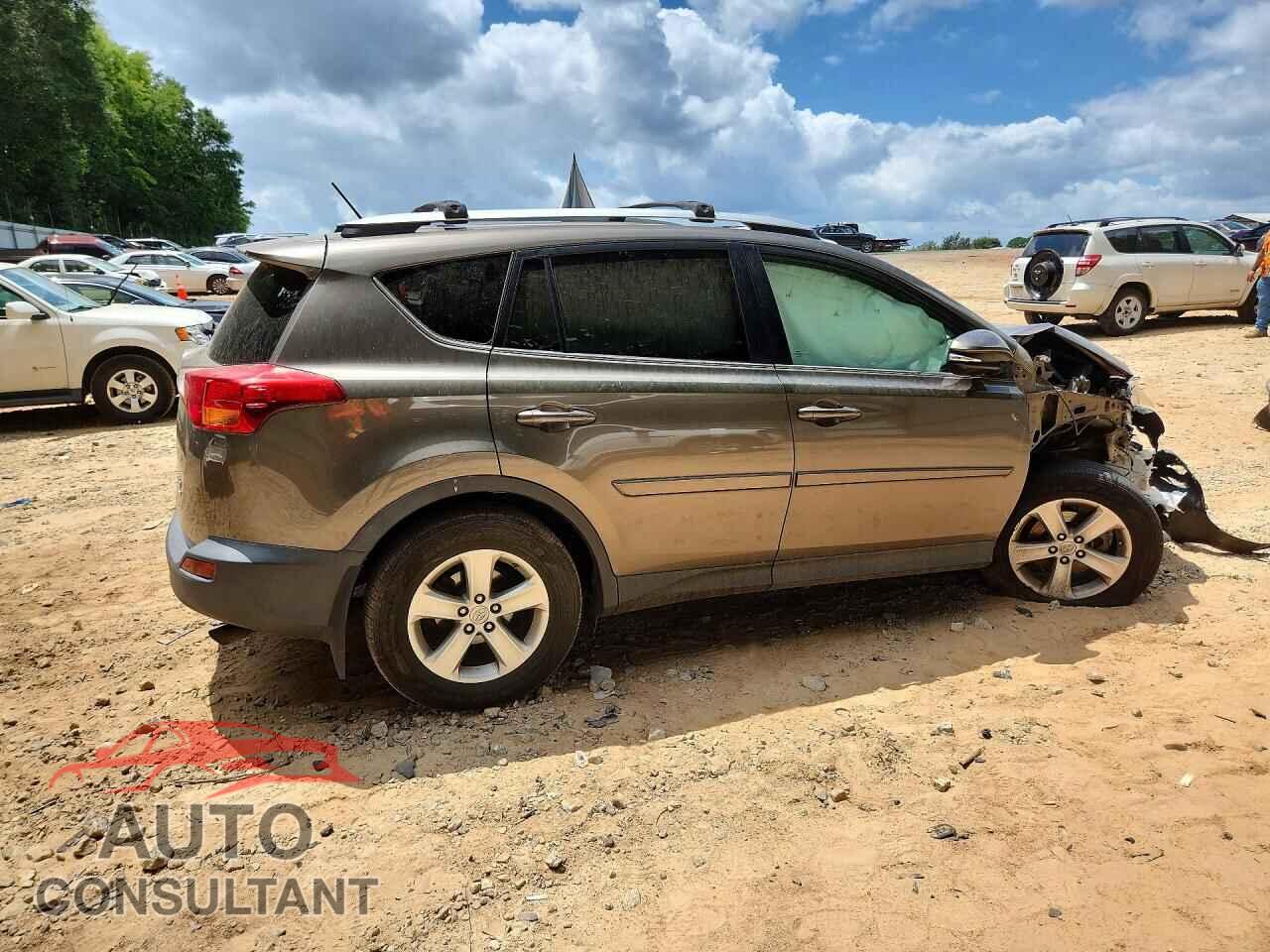 TOYOTA RAV4 2013 - 2T3RFREVXDW077734
