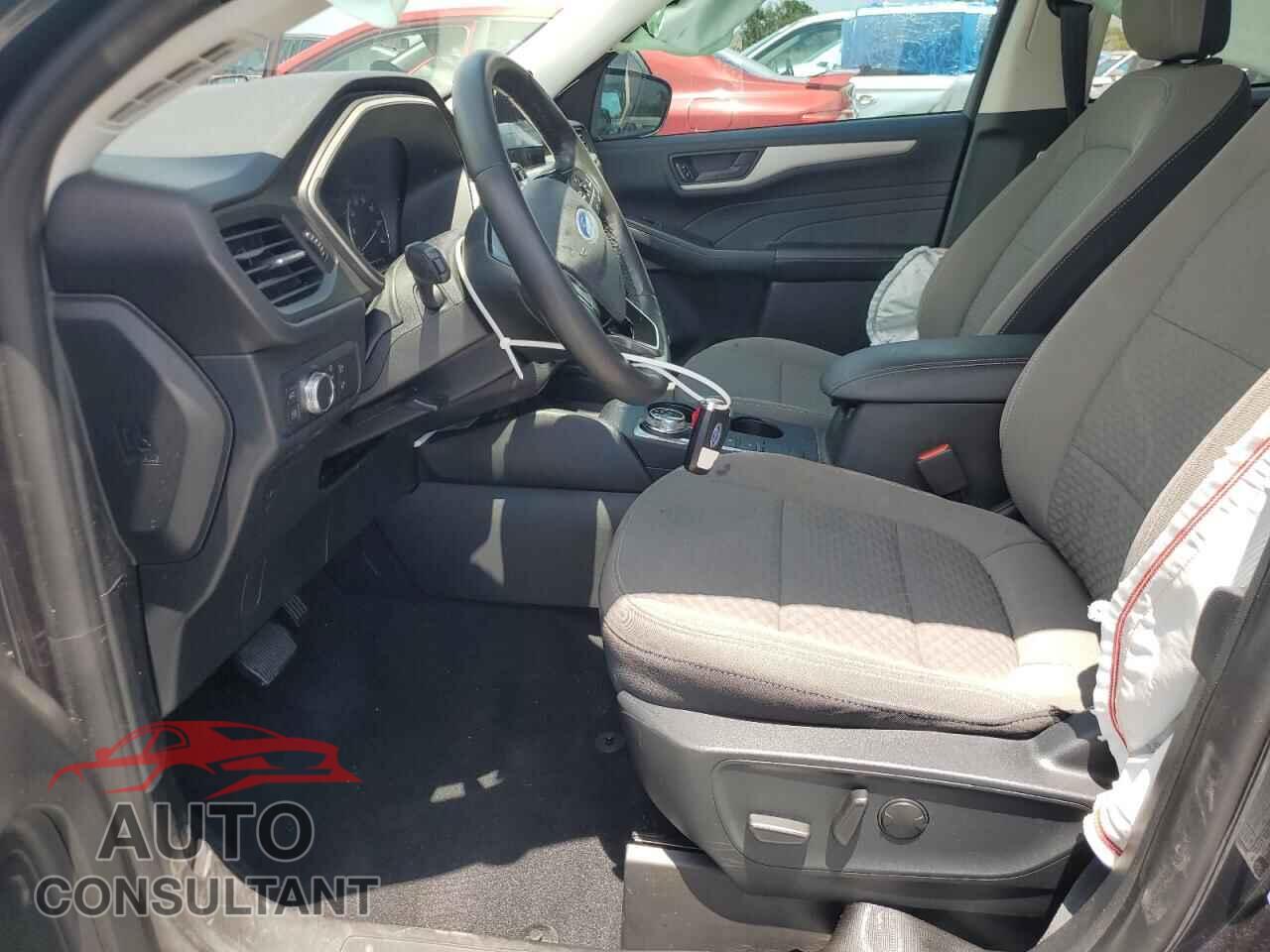 FORD ESCAPE 2022 - 1FMCU0BZ7NUA31397