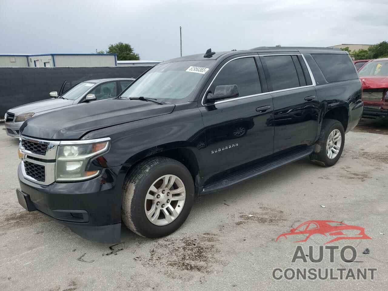 CHEVROLET SUBURBAN 2018 - 1GNSKHKC4JR129985