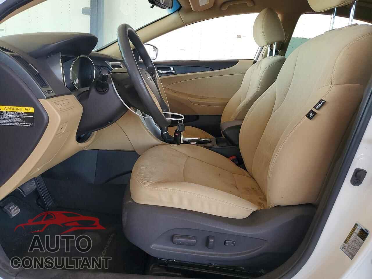 HYUNDAI SONATA 2013 - 5NPEB4AC3DH683028