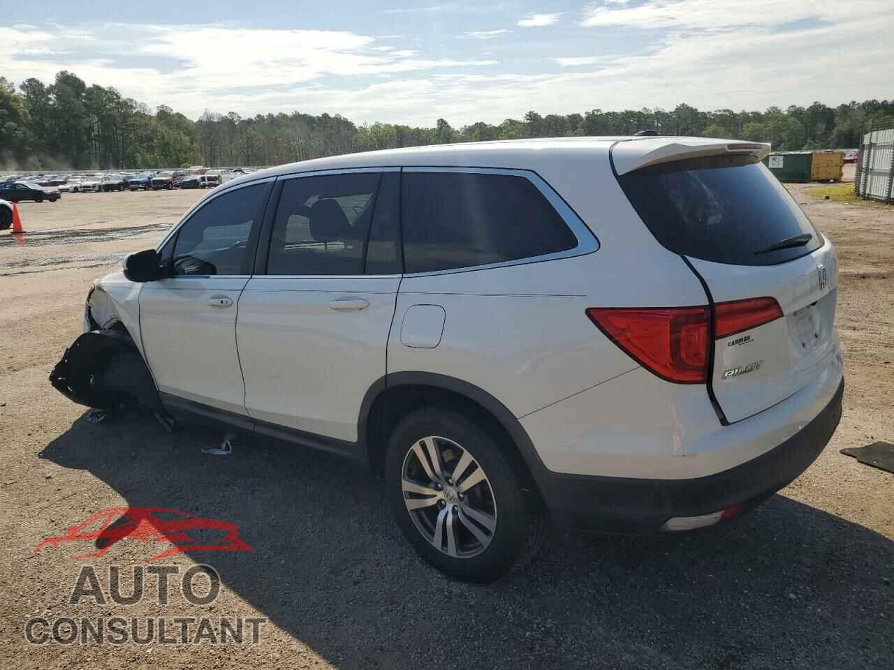 HONDA PILOT 2017 - 5FNYF5H58HB009590