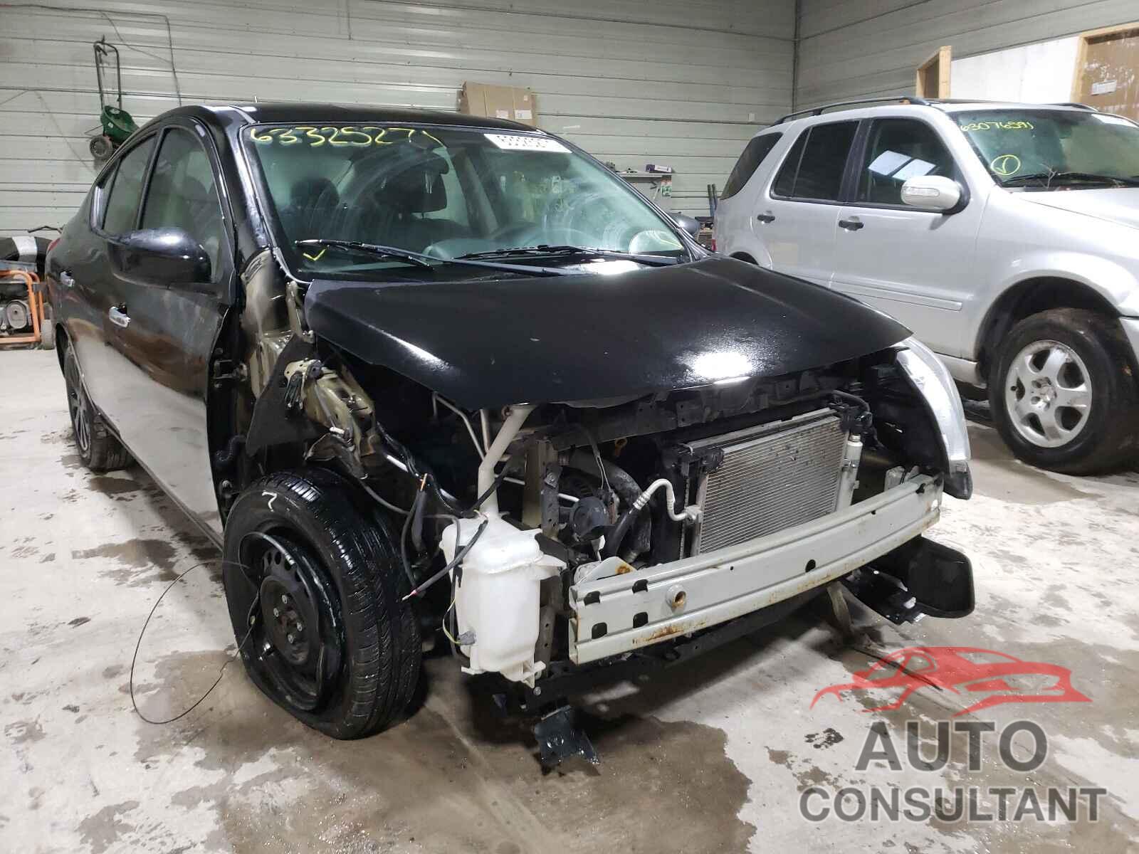 NISSAN VERSA 2018 - 3N1CN7AP6JL880034