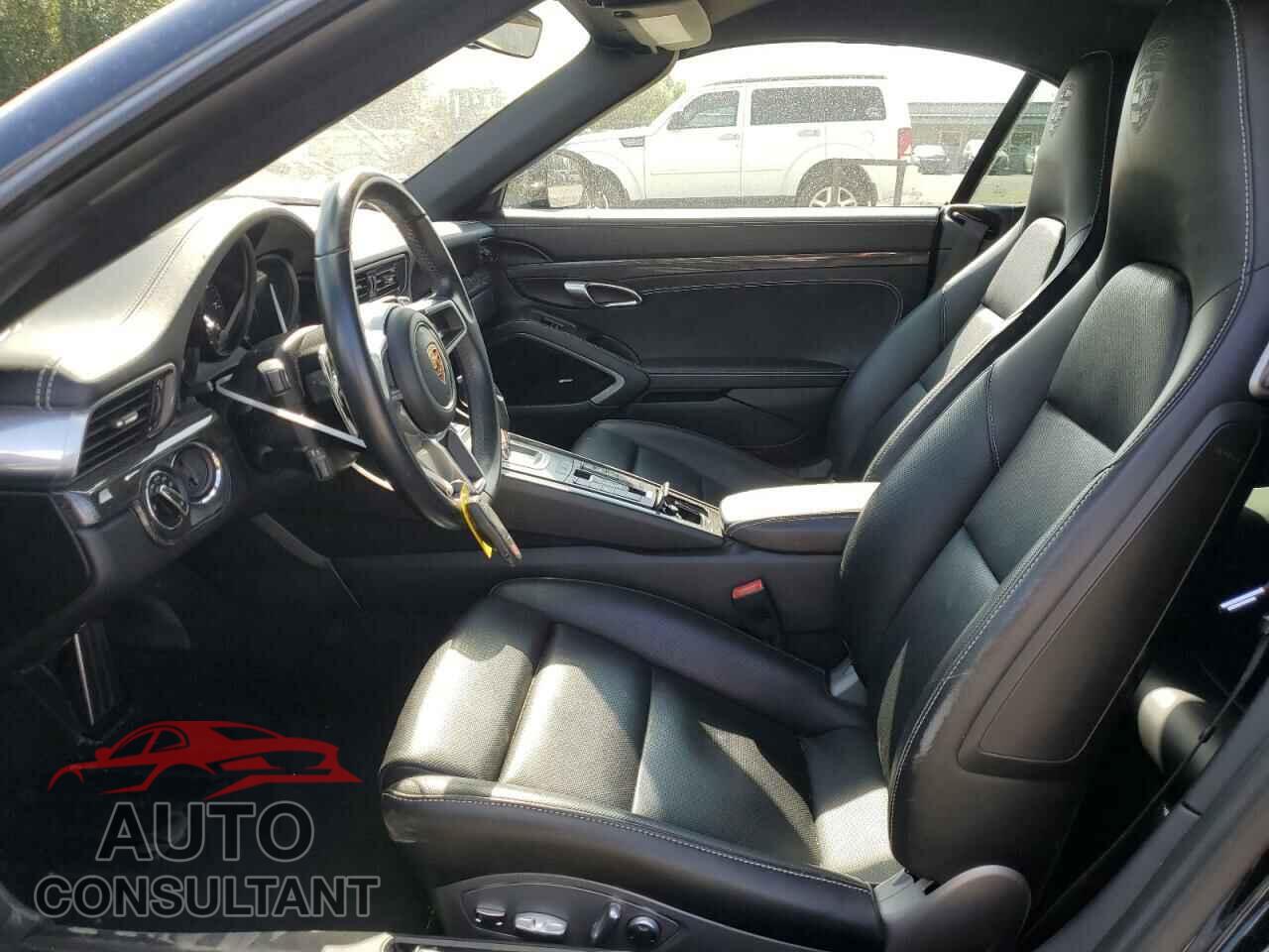 PORSCHE 911 2017 - WP0CB2A95HS155224