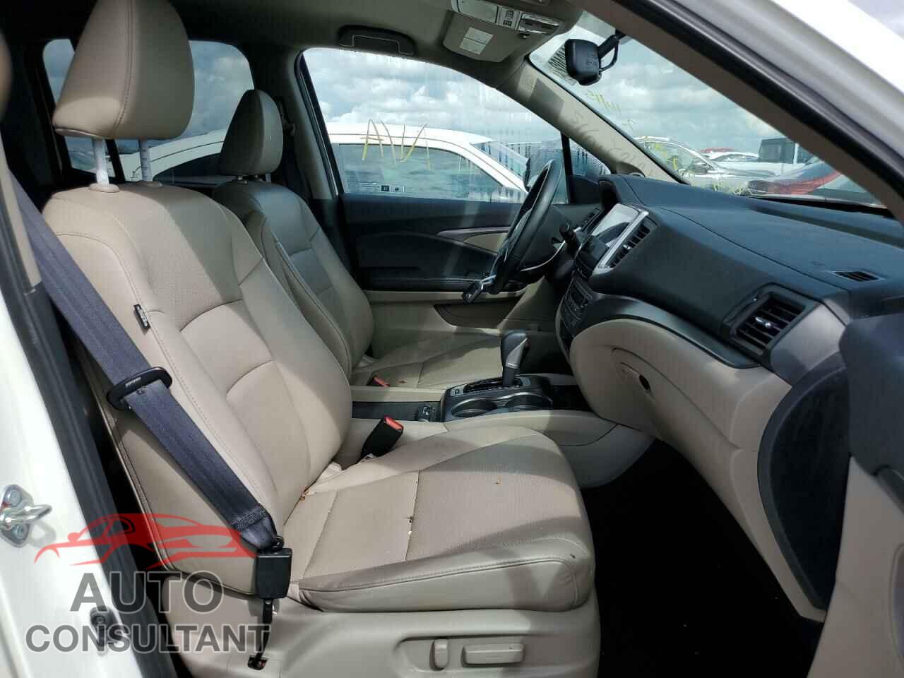 HONDA RIDGELINE 2017 - 5FPYK2F67HB007178