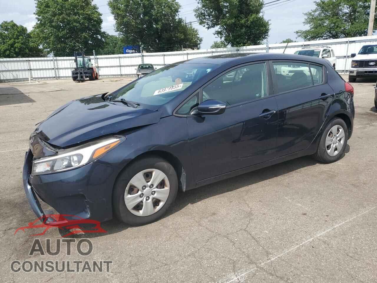 KIA FORTE 2017 - KNAFK5A8XH5706443