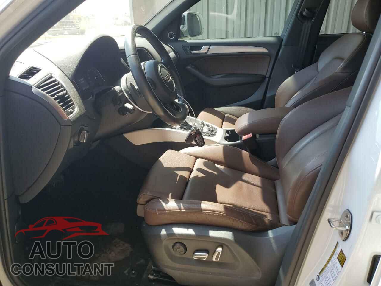 AUDI Q5 2017 - WA1M2AFP8HA042437
