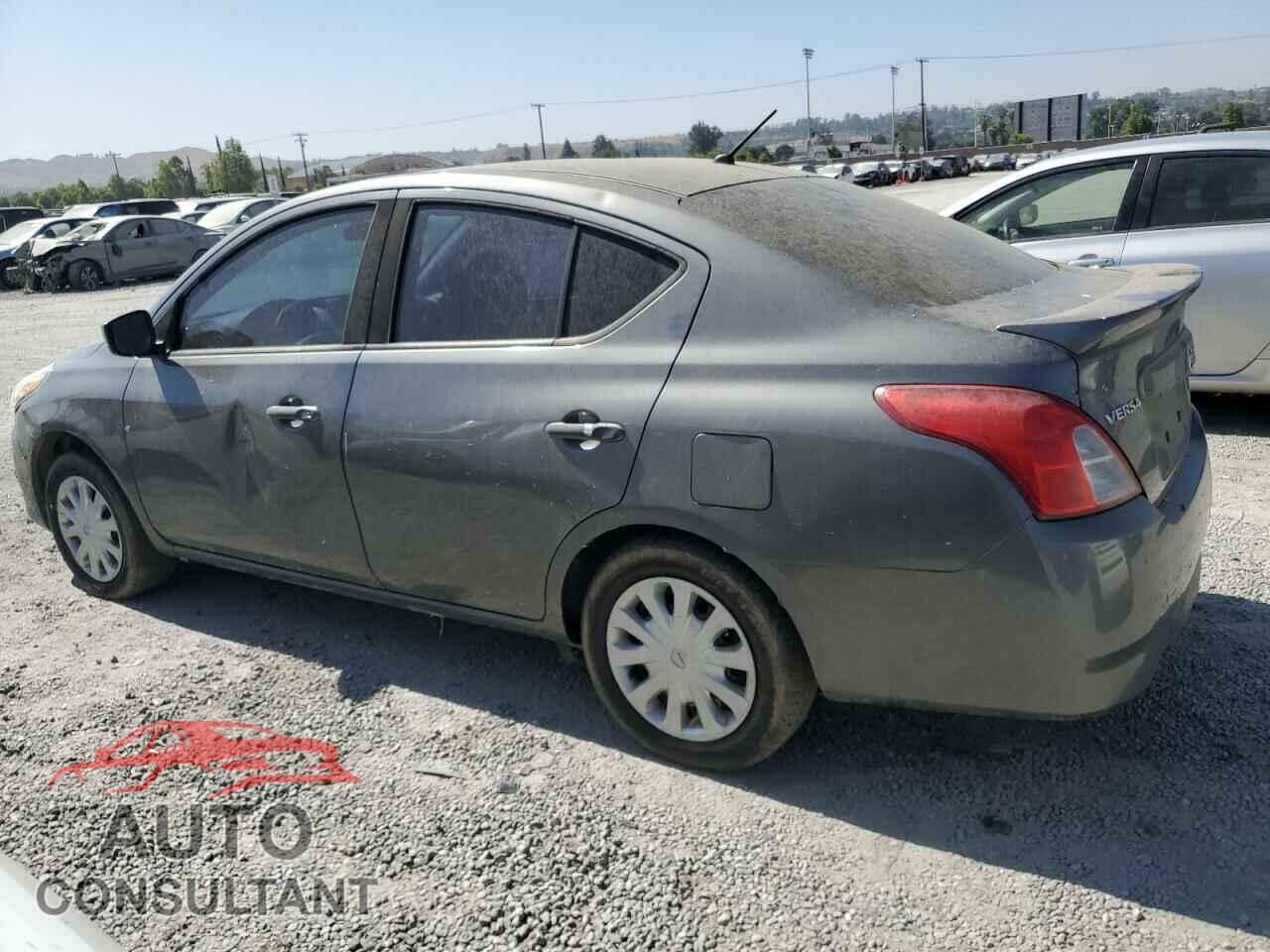 NISSAN VERSA 2017 - 3N1CN7AP3HL828225