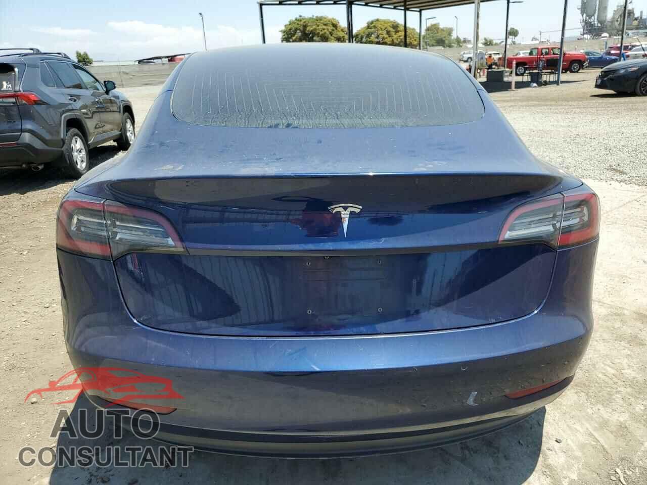TESLA MODEL 3 2018 - 5YJ3E1EA6JF109006