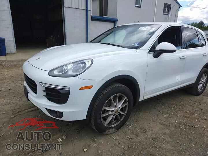 PORSCHE CAYENNE 2016 - WP1AA2A23GLA06105