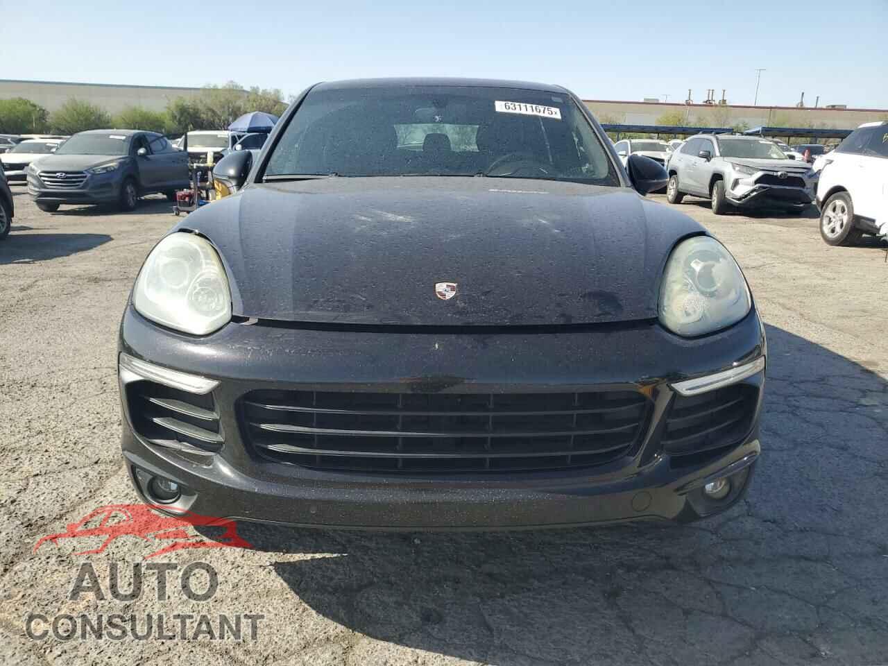 PORSCHE CAYENNE 2016 - WP1AA2A26GKA10641