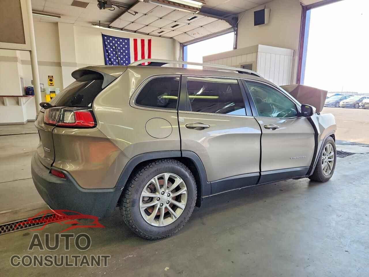 JEEP CHEROKEE 2019 - 1C4PJMCX9KD232040