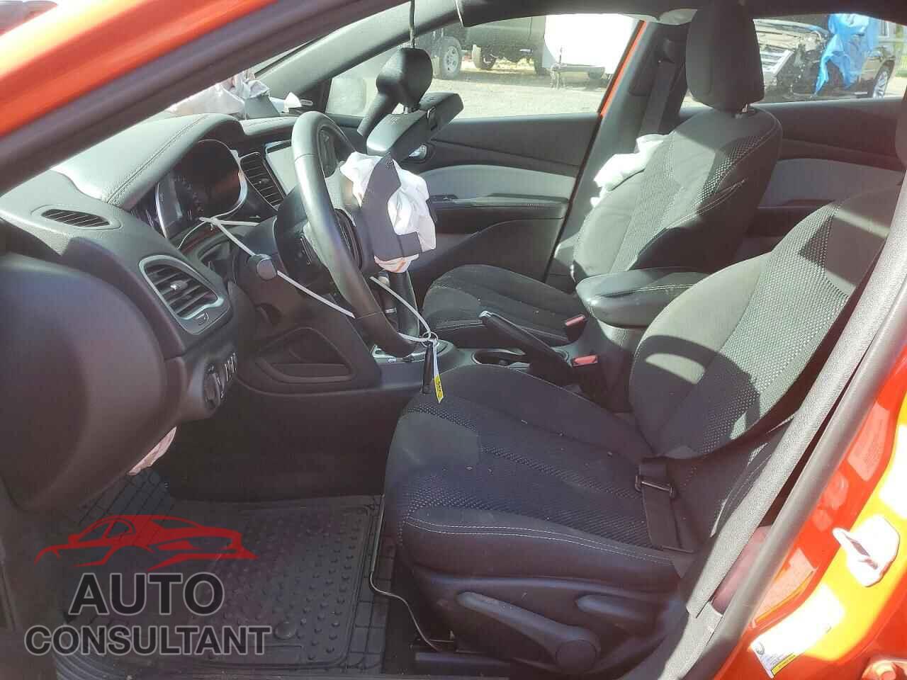 DODGE DART 2016 - 1C3CDFBB8GD635526