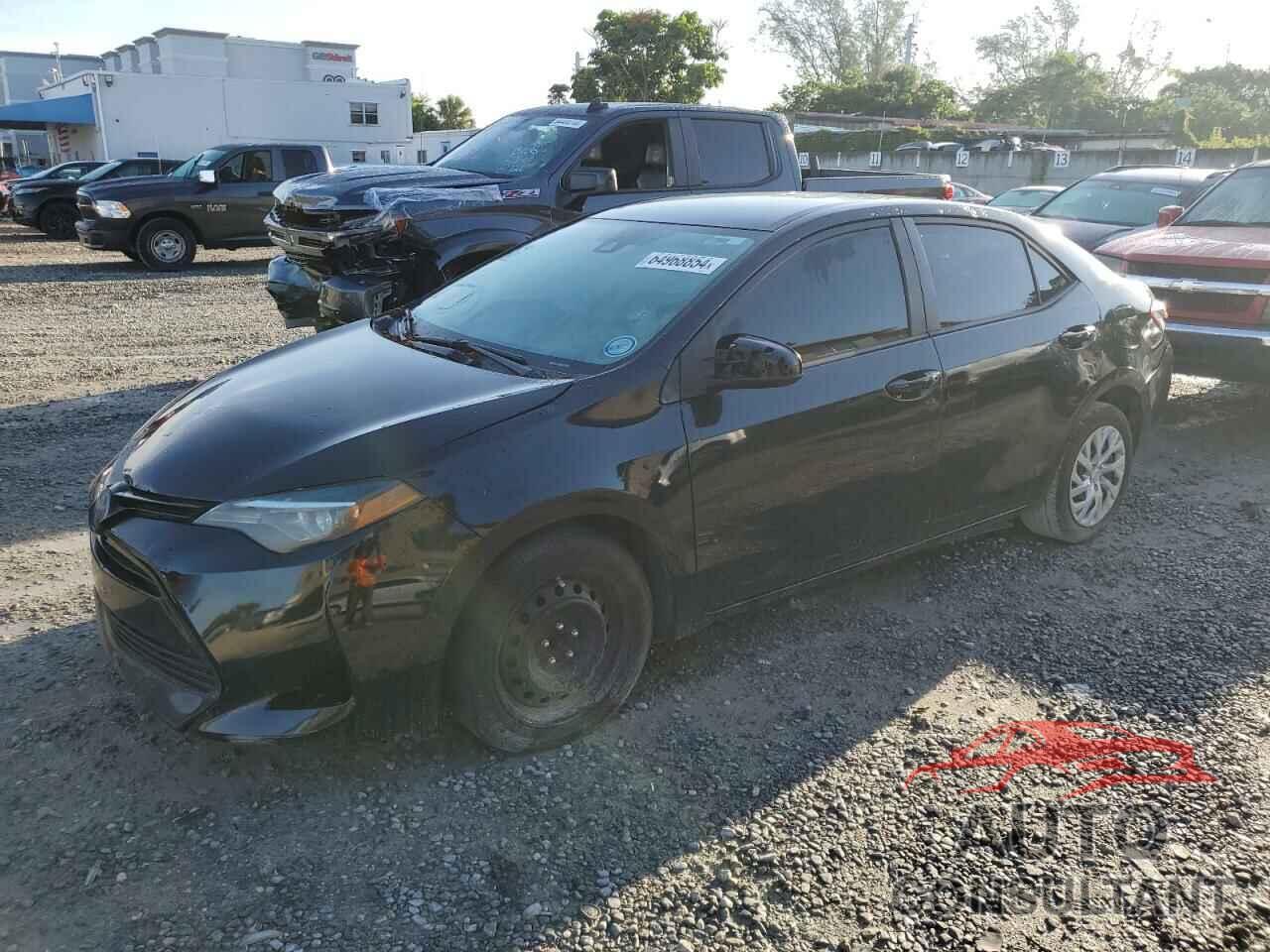 TOYOTA COROLLA 2018 - 5YFBURHE9JP850850