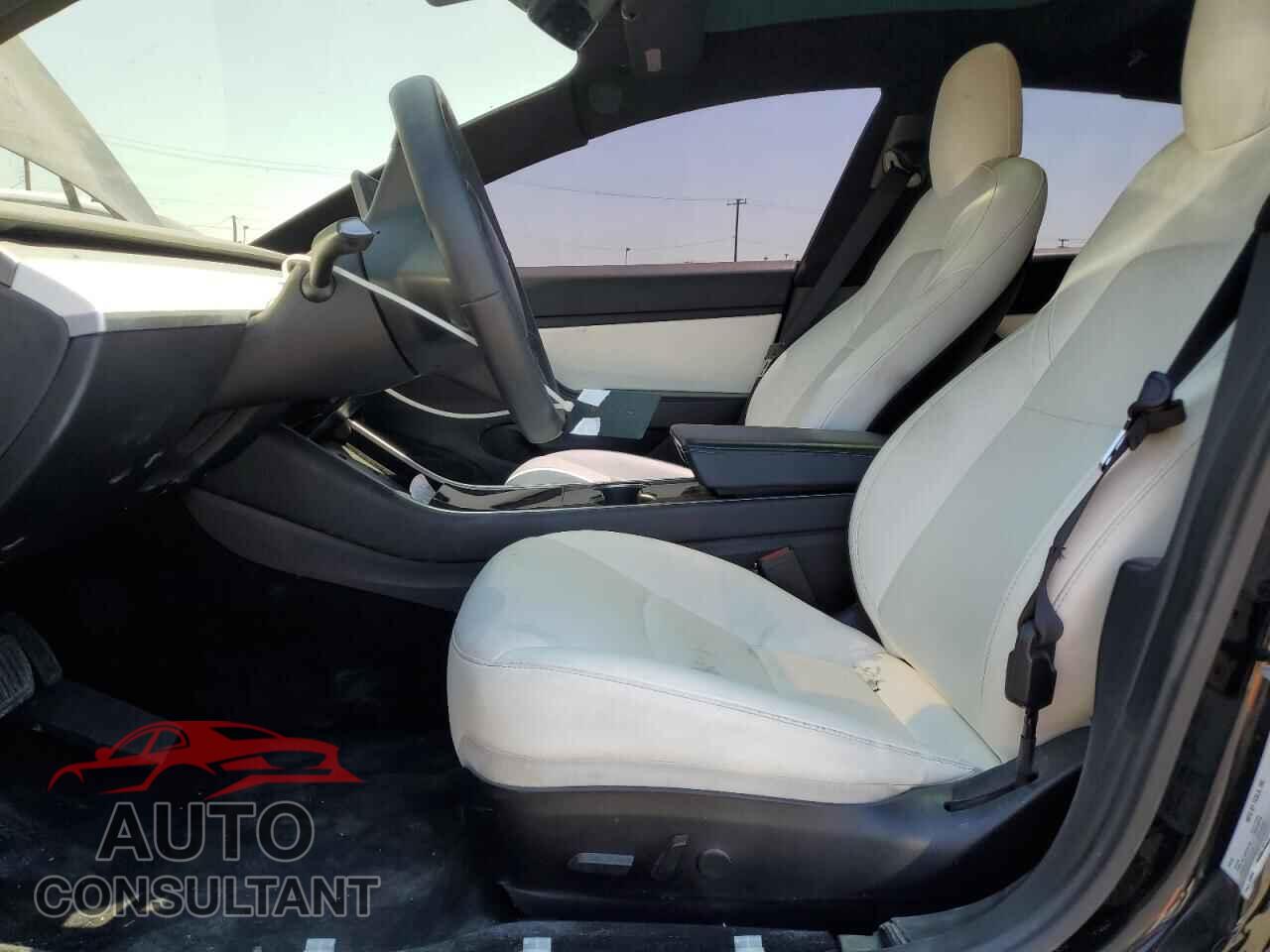 TESLA MODEL 3 2020 - 5YJ3E1EB7LF539977