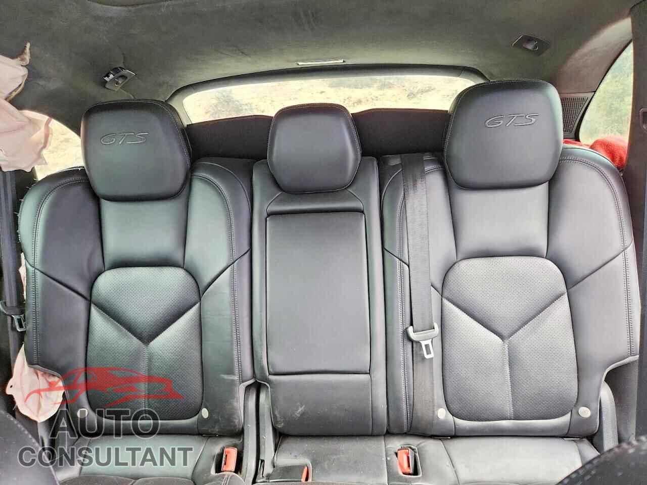 PORSCHE CAYENNE 2016 - WP1AD2A23GLA76047