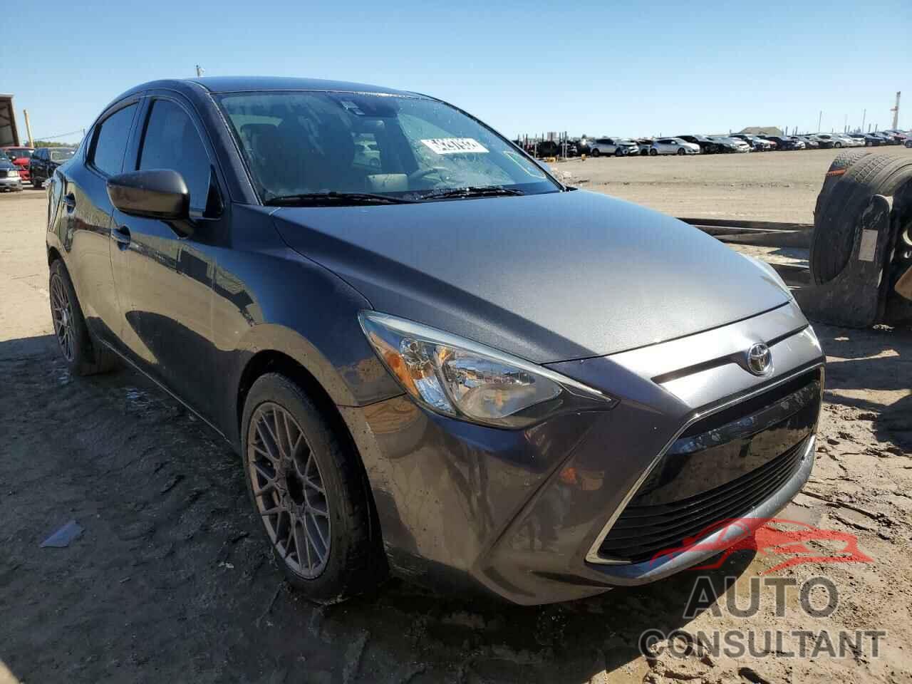 TOYOTA YARIS 2017 - 3MYDLBYV7HY165051