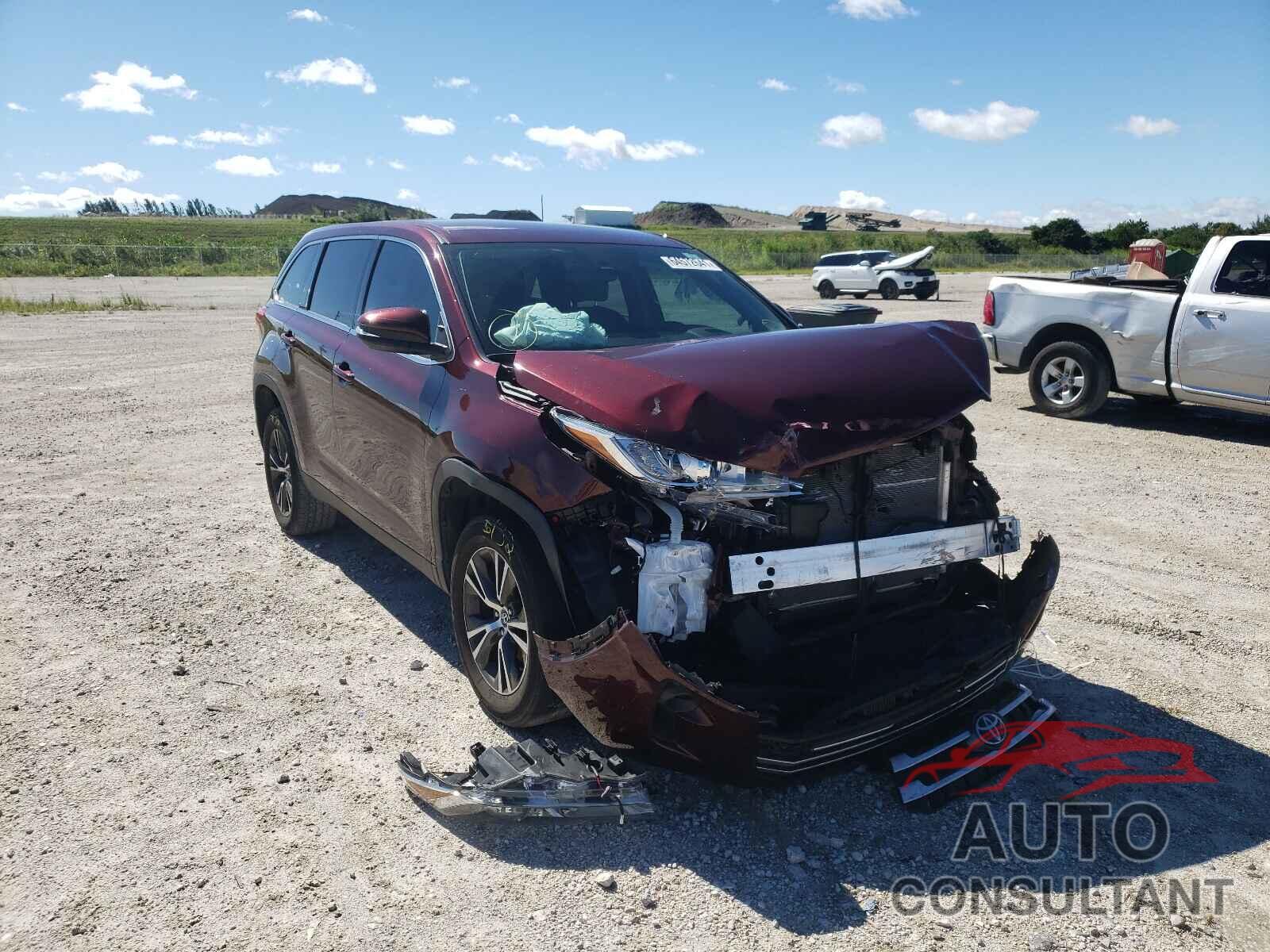 TOYOTA HIGHLANDER 2019 - 5TDZARFH9KS049509
