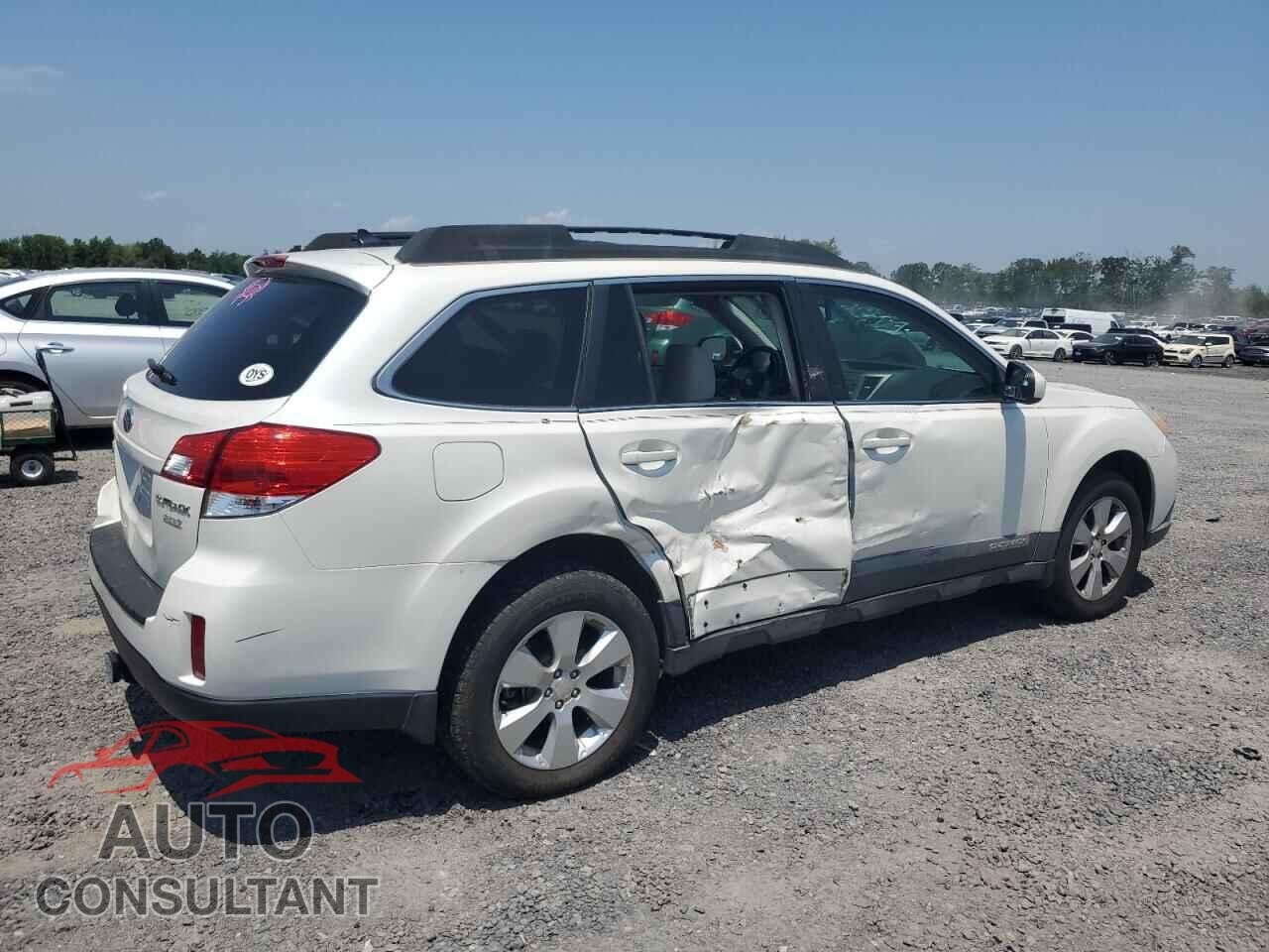 SUBARU OUTBACK 2011 - 4S4BRBKC5B3368446