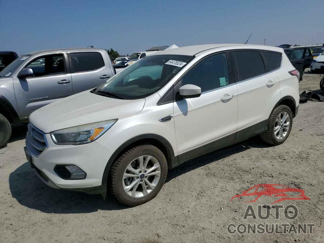 FORD ESCAPE 2017 - 1FMCU9GD3HUC35040