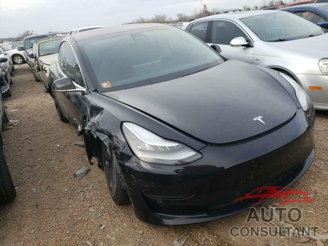 TESLA MODEL 3 2018 - 5YJ3E1EA8JF123019