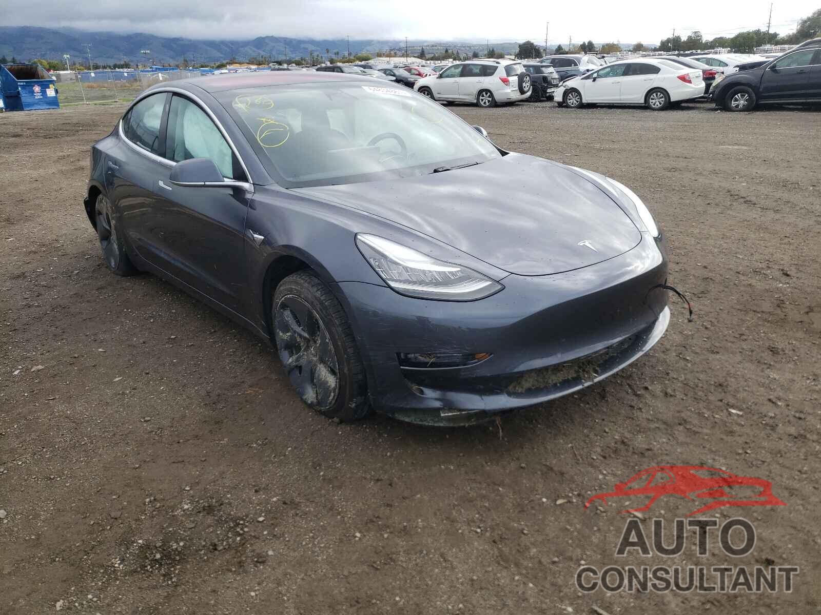 TESLA MODEL 3 2018 - 5YJ3E1EA0JF008513