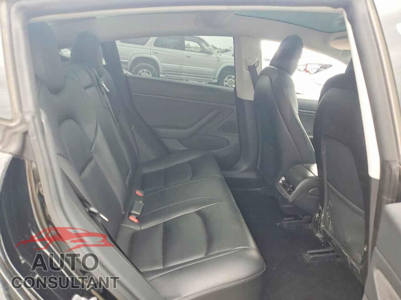 TESLA MODEL 3 2020 - 5YJ3E1EB3LF710501