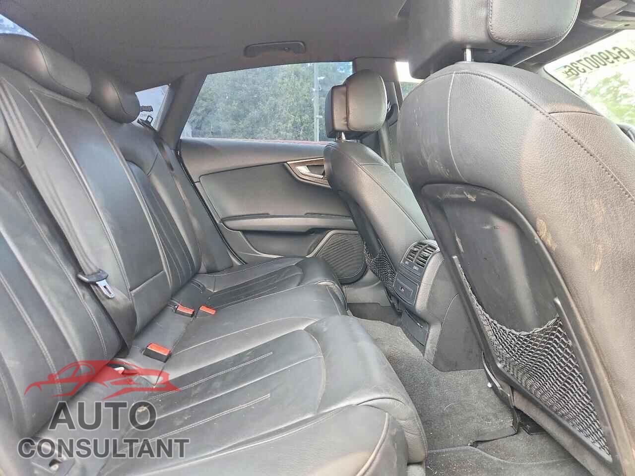 AUDI A7 2013 - WAUYGAFC2DN071583