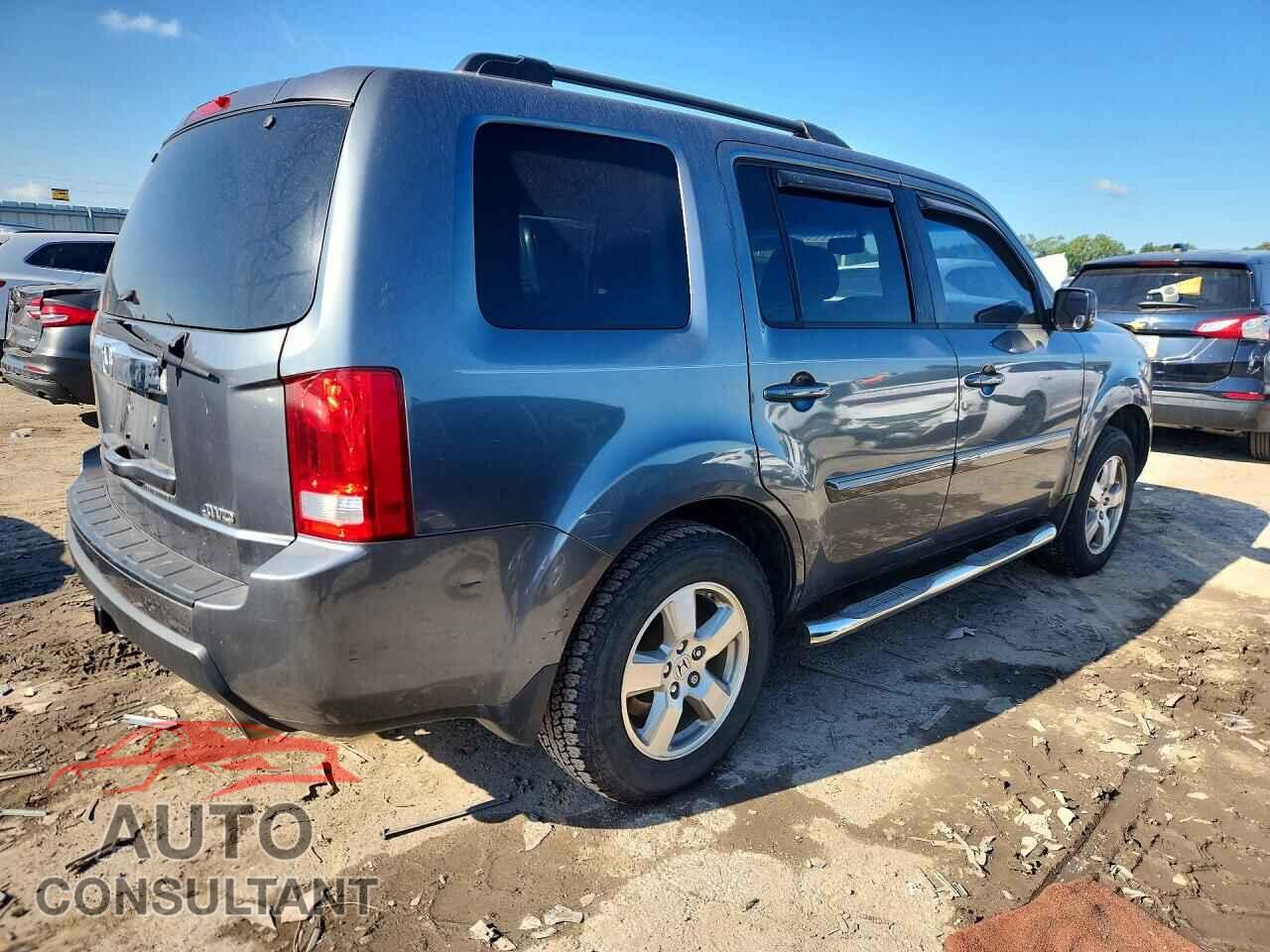 HONDA PILOT 2011 - 5FNYF4H63BB101720