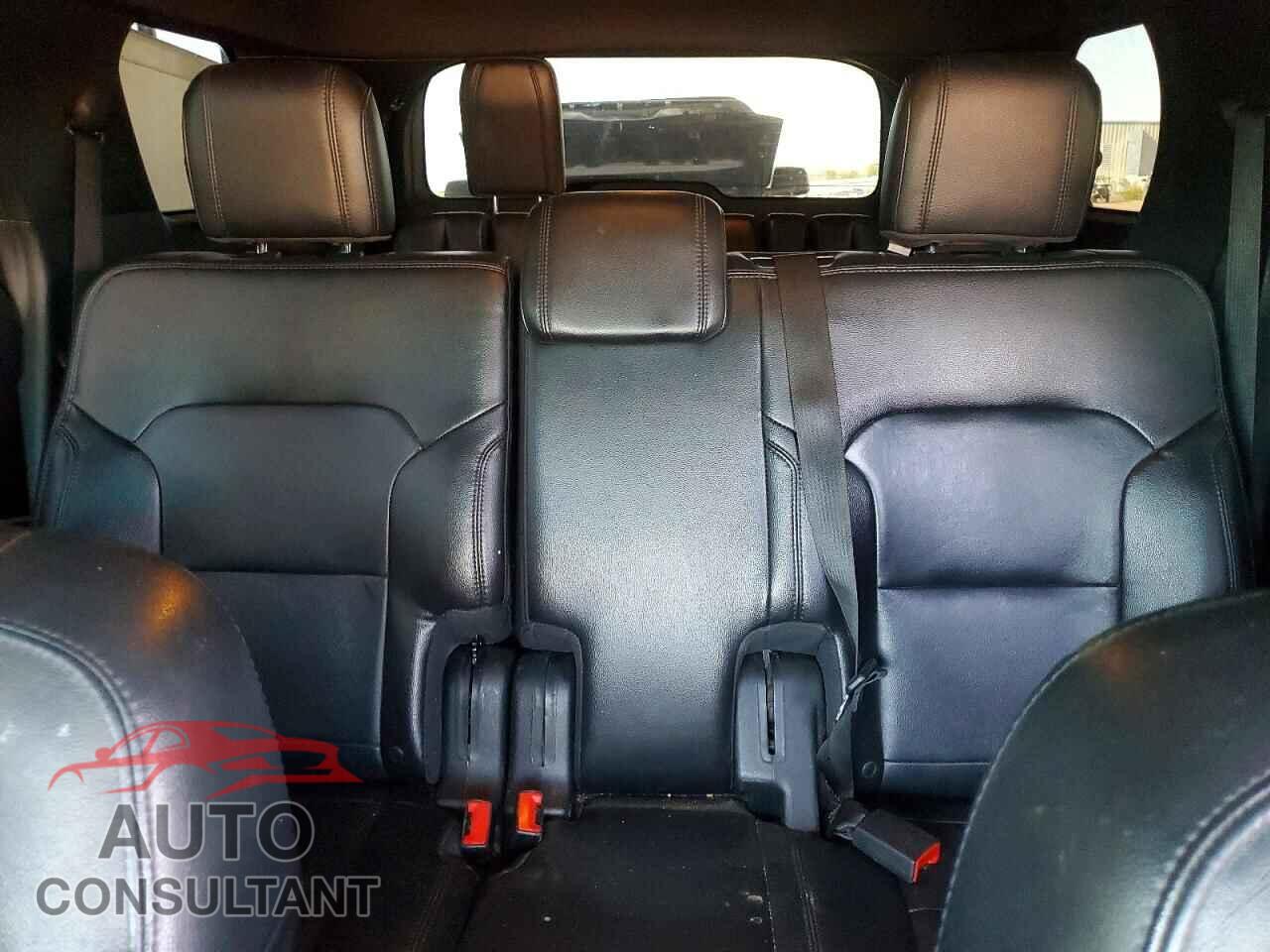 FORD EXPLORER 2018 - 1FM5K8D86JGB60385