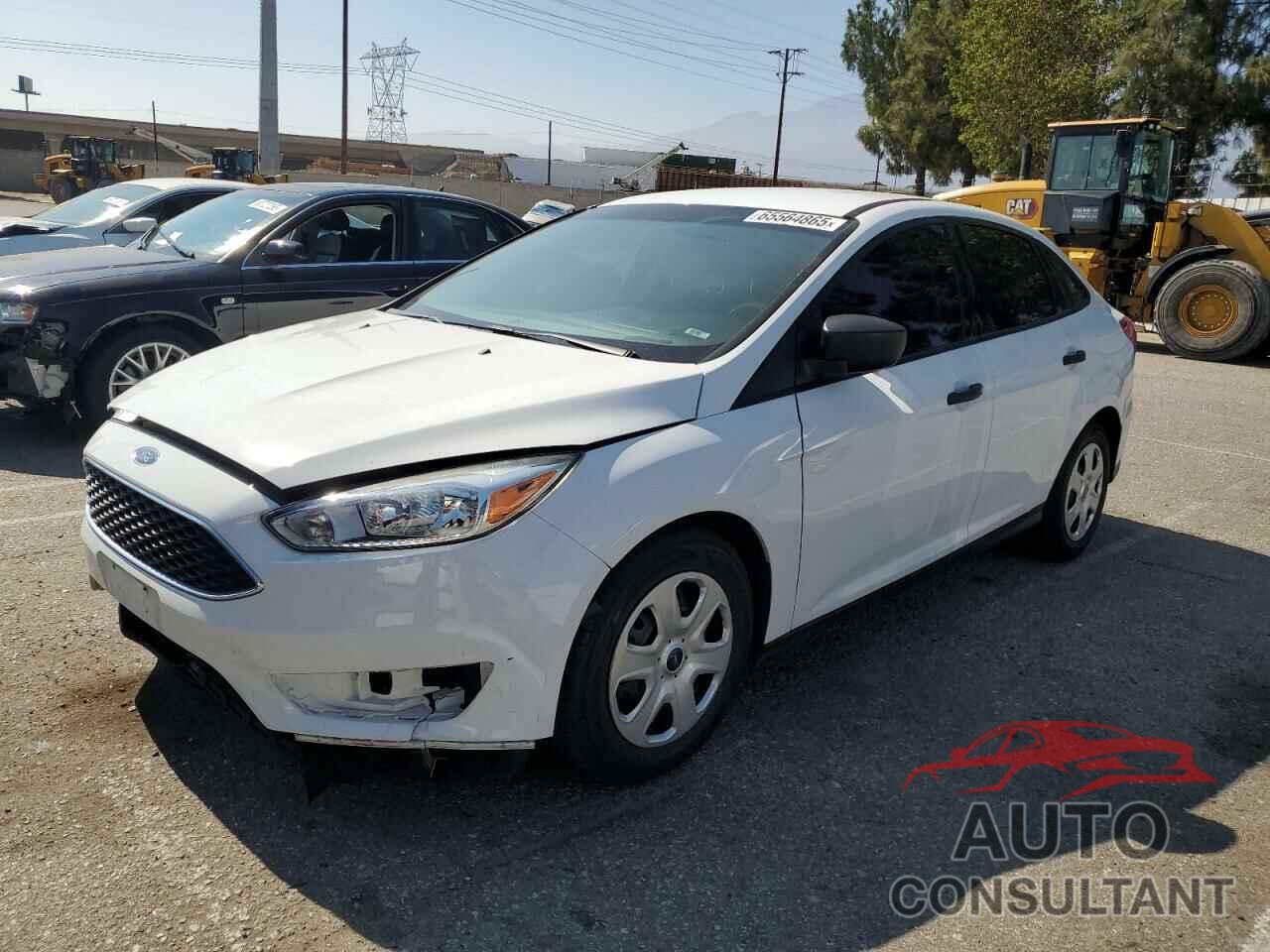 FORD FOCUS 2018 - 1FADP3E20JL303987