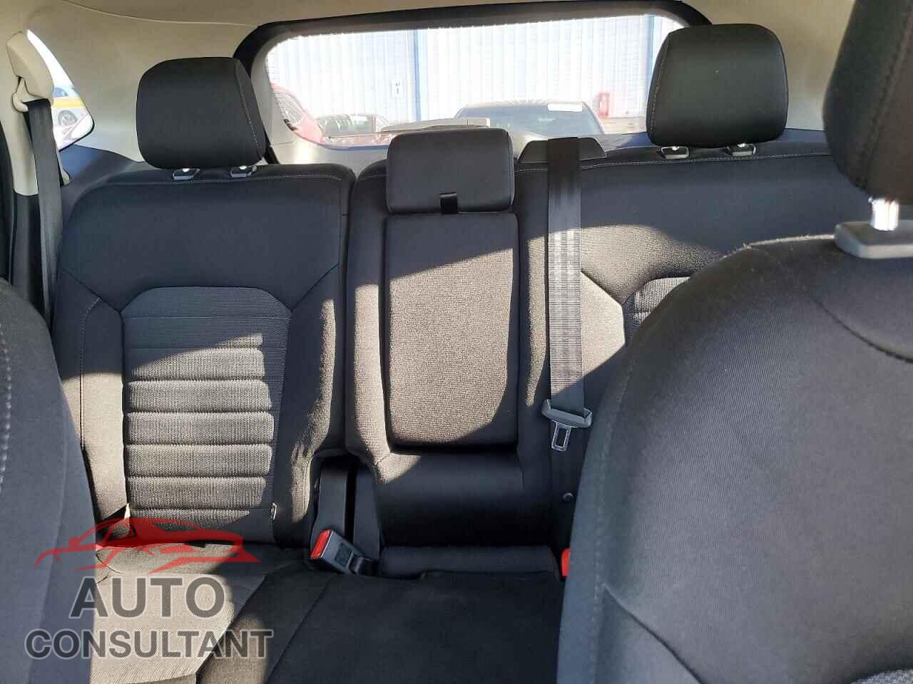 FORD EDGE 2017 - 2FMPK4G90HBC21253